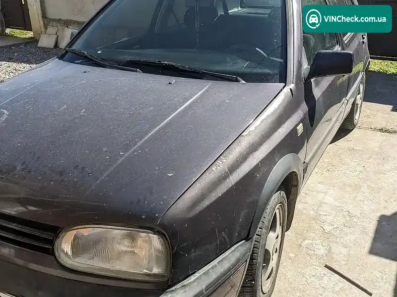 Volkswagen Golf 1992, фото з оголошення 2 з 7, VIN WVWZZZ1GZNP009359
