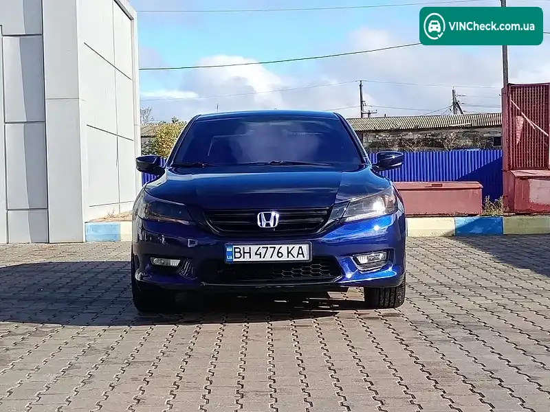 Honda Accord 2015, фото з оголошення 2 з 20, VIN 1HGCR2F58FA010510
