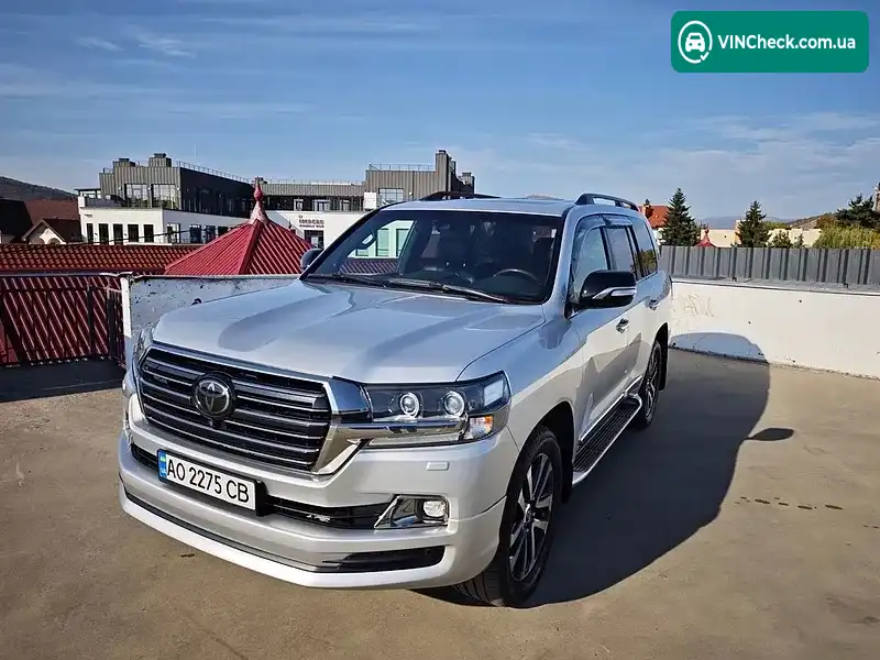 Toyota Land Cruiser 2018, фото з оголошення 2 з 20, VIN JTMCV02J904256666
