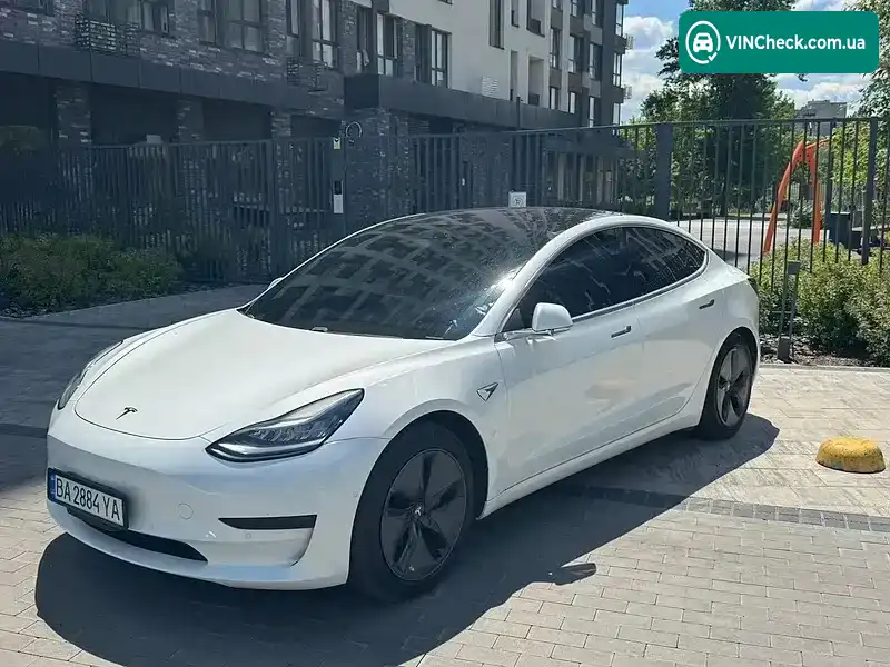 Tesla Model 3 2019, фото з оголошення 2 з 16, VIN 5YJ3E1EA8KF327207