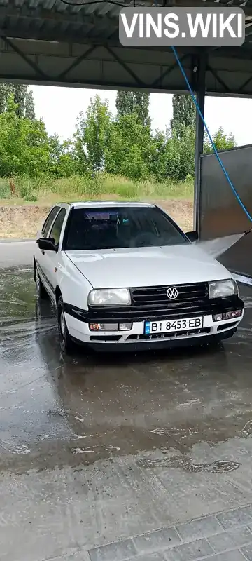 Volkswagen Vento 1995, фото з оголошення 2 з 10, VIN WVWZZZ1HZTW181548