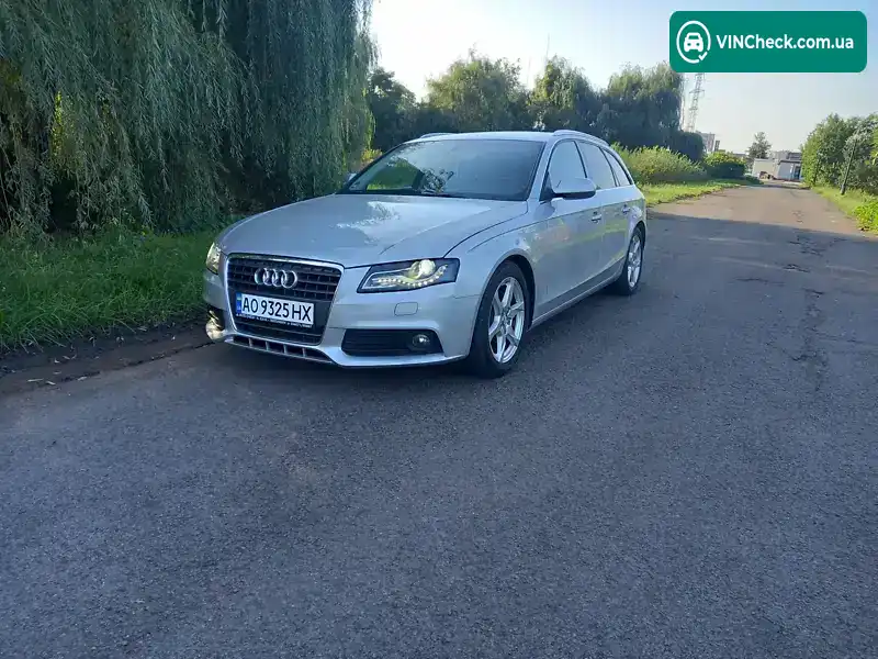 Audi A4 2010, фото з оголошення 1 з 17, VIN WAUZZZ8K4AA173391