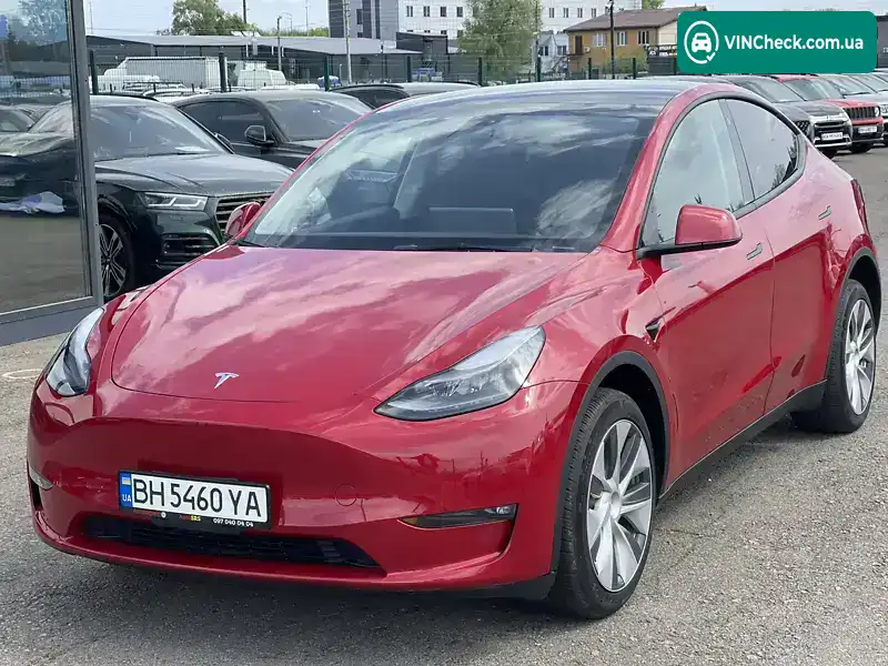 Tesla Model Y 2023, фото з оголошення 1 з 21, VIN 7SAYGDEE8PF742686