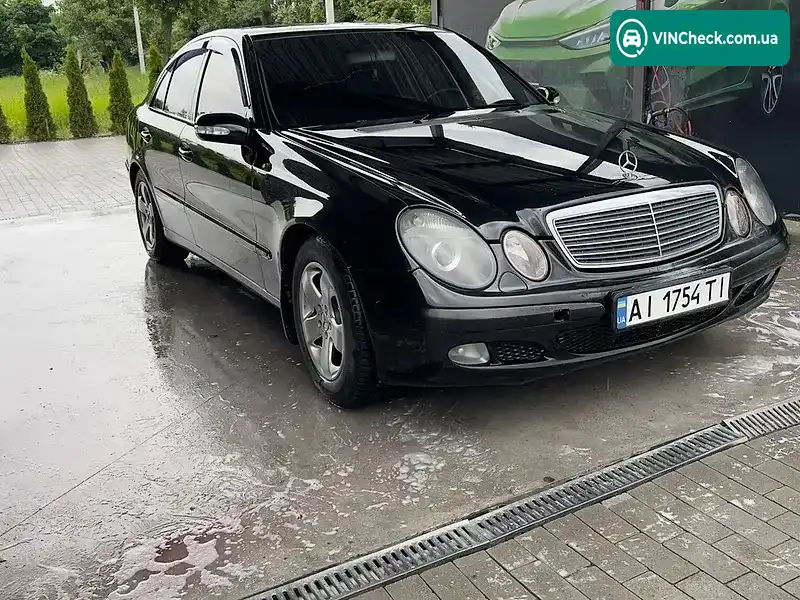 Mercedes-Benz E-Class 2002, фото з оголошення 2 з 11, VIN WDB2110421A135484
