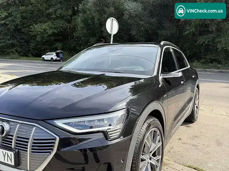 Audi e-tron 2020, фото з оголошення 1 з 19, VIN WAUZZZGEXMB008648