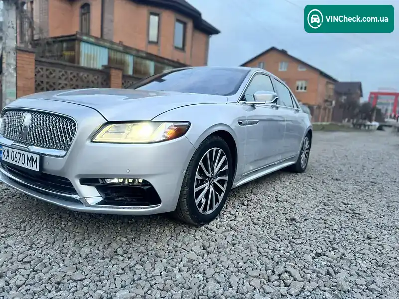 Lincoln Continental 2017, фото з оголошення 2 з 9, VIN 1LN6L9SPXH5617187