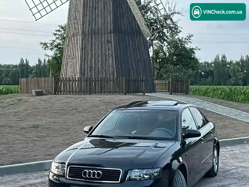 Audi A4 2002, фото з оголошення 1 з 11, VIN WAUZZZ8E22A302059