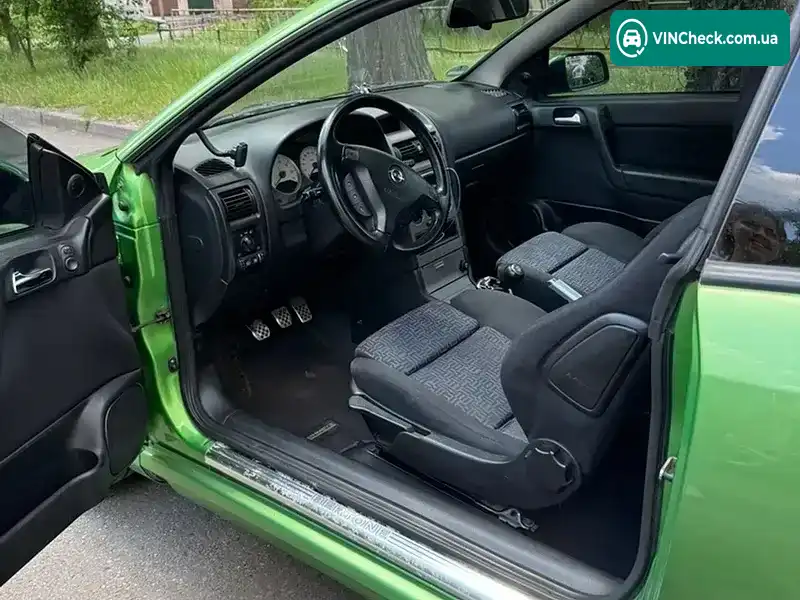 Opel Astra 2000, фото з оголошення 2 з 20, VIN W0L0TGF07YB006373