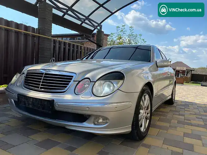 Mercedes-Benz E-Class 2004, фото з оголошення 2 з 20, VIN WDB2110261A568672