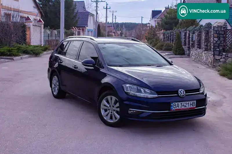Volkswagen Golf 2018, фото з оголошення 2 з 21, VIN WVWZZZAUZJP620309