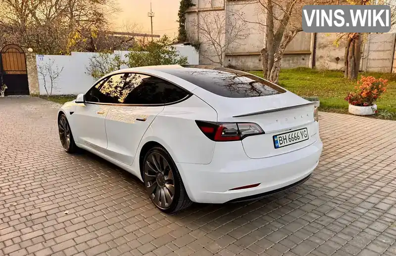 Tesla Model 3 2023, фото з оголошення 2 з 21, VIN 5YJ3E1EC8PF596672