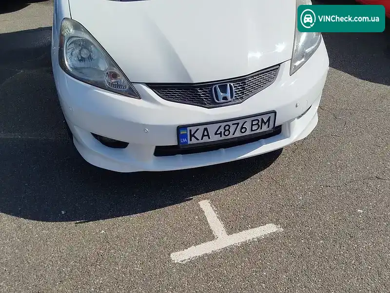 Honda Fit 2010, фото з оголошення 1 з 9, VIN JHMGE8G88AC805639