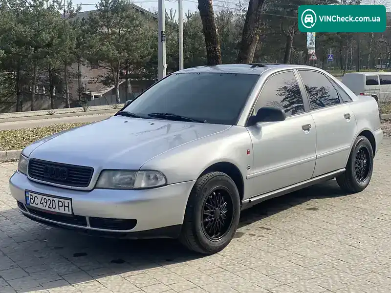 Audi A4 1996, фото з оголошення 1 з 20, VIN WAUZZZ8DZTA025544