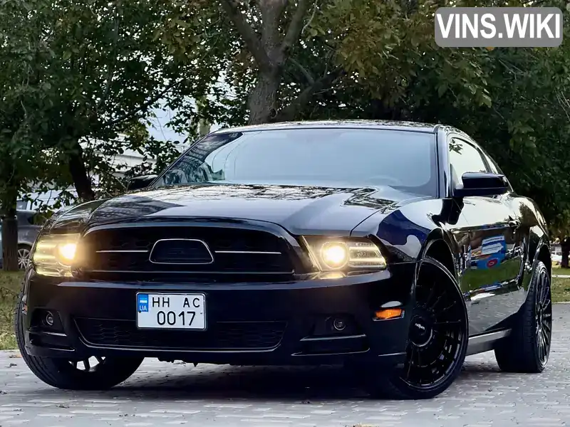 Ford Mustang 2013, фото з оголошення 1 з 21, VIN 1ZVBP8AM0E5221674