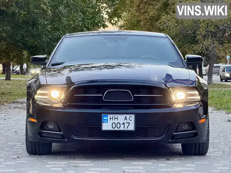 Ford Mustang 2013, фото з оголошення 2 з 21, VIN 1ZVBP8AM0E5221674