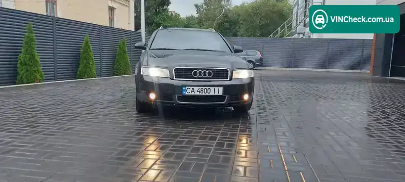 Audi A4 2002, фото з оголошення 1 з 20, VIN WAUZZZ8E23A112442