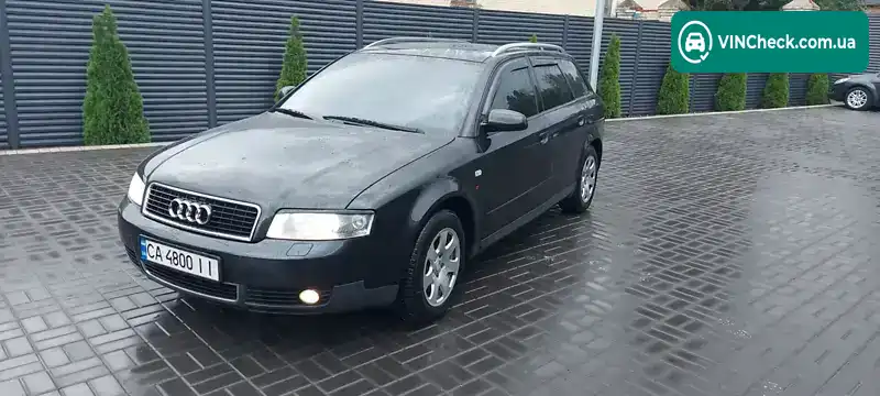Audi A4 2002, фото з оголошення 2 з 20, VIN WAUZZZ8E23A112442