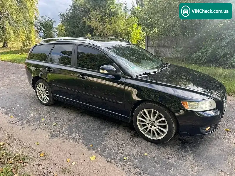 Volvo V50 2010, фото з оголошення 1 з 20, VIN YV1MW84E1B2619168