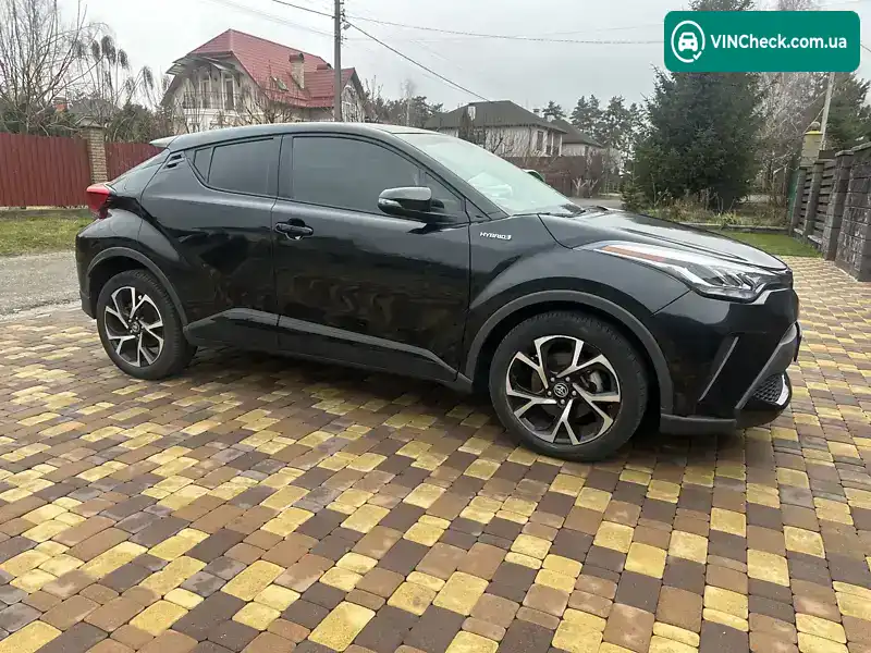 Toyota C-HR 2020, фото з оголошення 1 з 16, VIN JTNKHMBX5L1080859