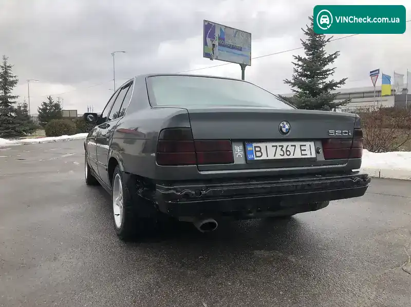 BMW 5 Series 1989, фото з оголошення 2 з 17, VIN WBAHB11060BB44965
