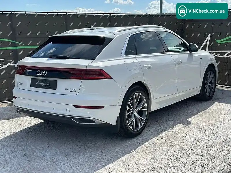 Audi Q8 2018, фото з оголошення 2 з 20, VIN WAUZZZF17KD009496