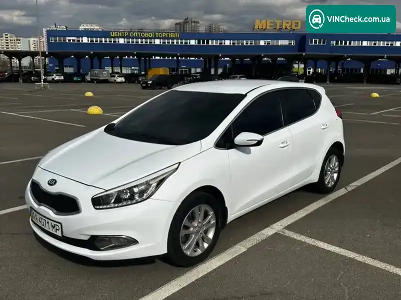 Kia Ceed 2015, фото з оголошення 1 з 17, VIN U5YHN516BFL188423