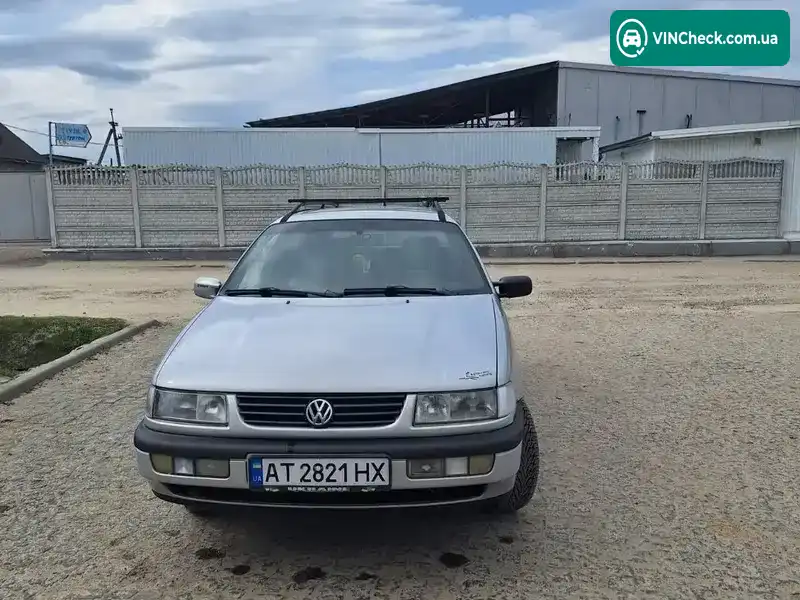 Volkswagen Passat 1996, фото з оголошення 1 з 15, VIN WVWZZZ3AZTE193697