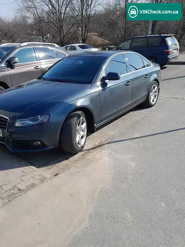 Audi A4 2010, фото з оголошення 1 з 4, VIN WAUZZZ8K4BN014574