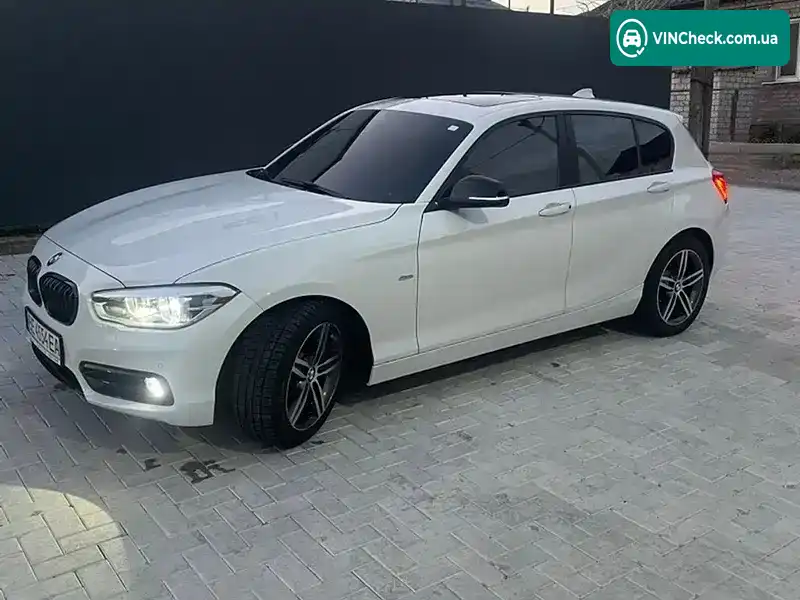 BMW 1 Series 2016, фото з оголошення 2 з 16, VIN WBA1S5102H5D28657