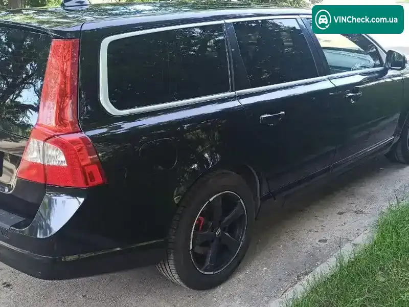 Volvo V70 2012, фото з оголошення 2 з 6, VIN YV147HBW1D1267431