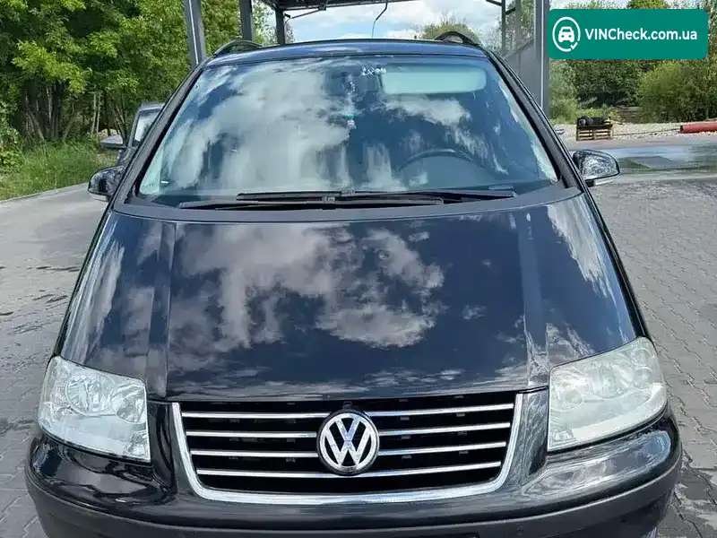 Volkswagen Sharan 2010, фото з оголошення 1 з 21, VIN WVWZZZ7MZAV018965