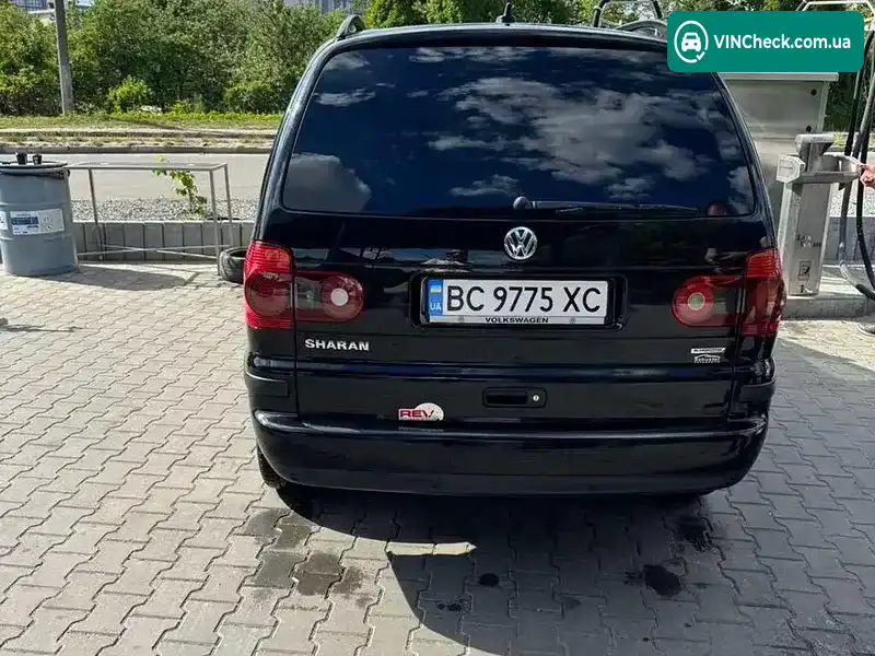 Volkswagen Sharan 2010, фото з оголошення 2 з 21, VIN WVWZZZ7MZAV018965
