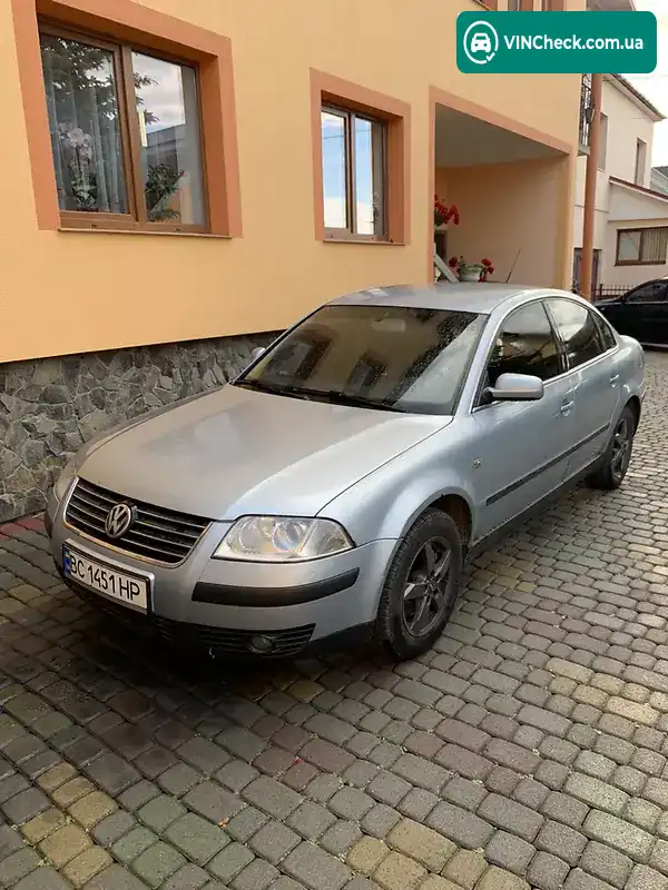 Volkswagen Passat 2000, фото з оголошення 1 з 19, VIN WVWZZZ3BZ1P074455