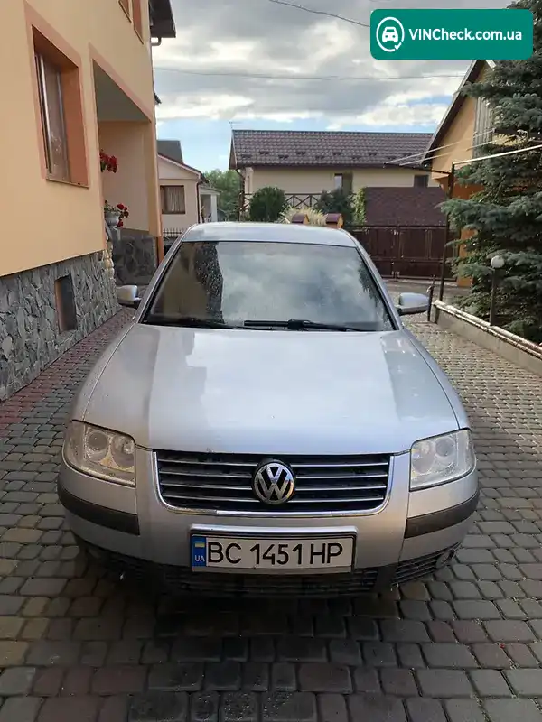 Volkswagen Passat 2000, фото з оголошення 2 з 19, VIN WVWZZZ3BZ1P074455