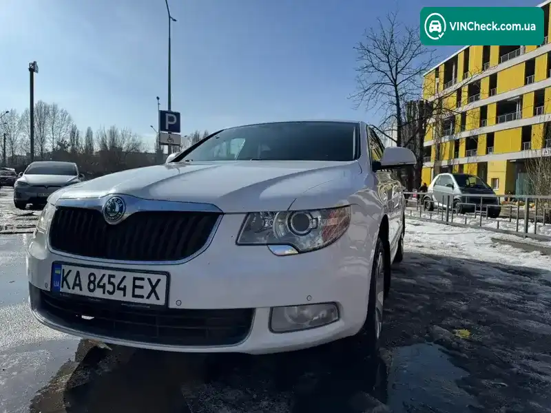 Skoda Superb 2010, фото з оголошення 2 з 20, VIN Y6UAB43T8AB300192