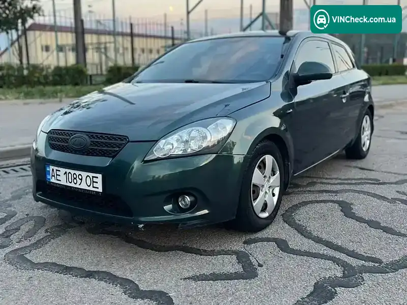 Kia Ceed 2009, фото з оголошення 2 з 18, VIN Y6DFF23129L030855