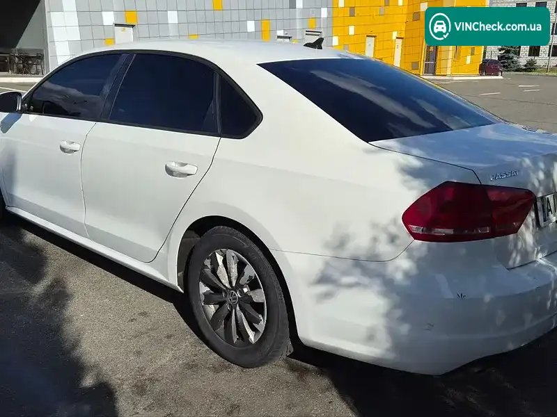 Volkswagen Passat 2013, фото з оголошення 2 з 8, VIN 1VWAP7A38DC150585