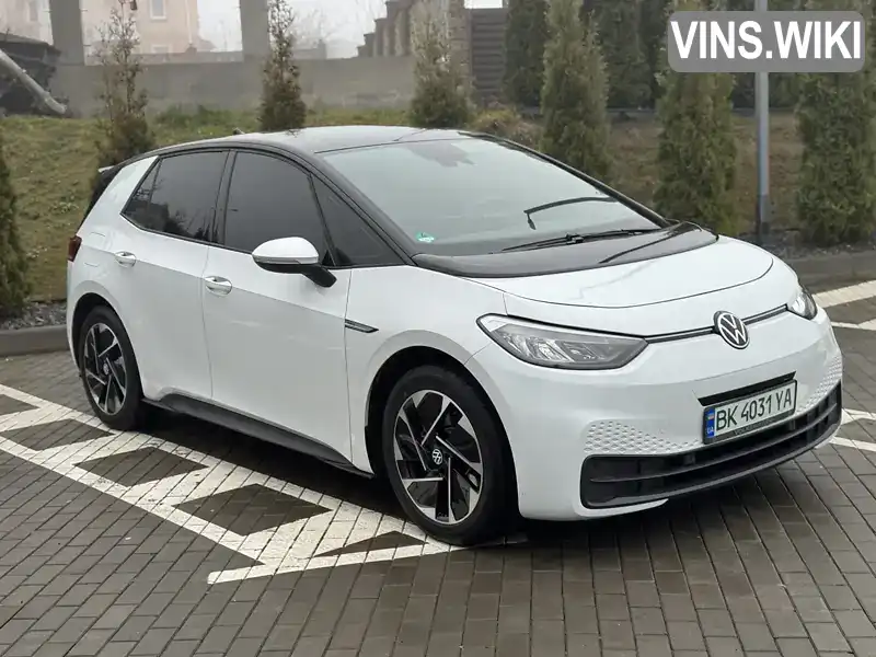 Volkswagen ID.3 2022, фото з оголошення 1 з 17, VIN WVWZZZE1ZP8001705