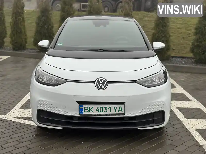 Volkswagen ID.3 2022, фото з оголошення 2 з 17, VIN WVWZZZE1ZP8001705
