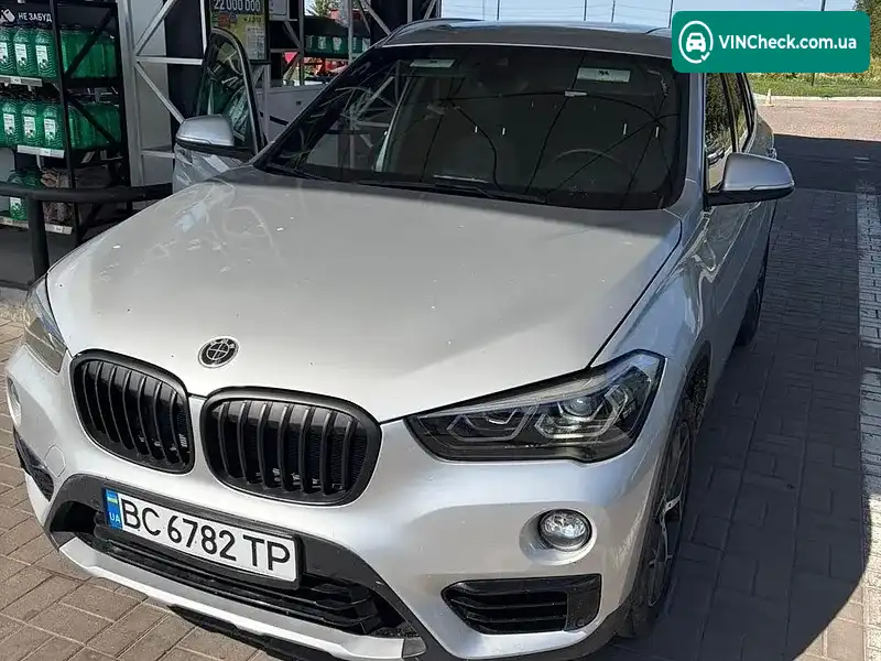 BMW X1 2018, фото з оголошення 1 з 17, VIN WBXHT3C56K3H34216