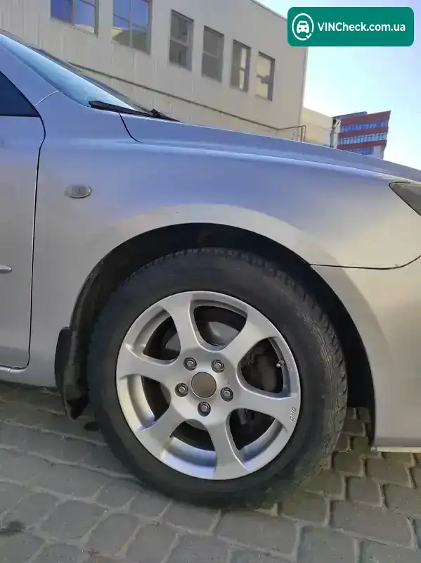 Mazda 3 2006, фото з оголошення 2 з 8, VIN JMZBK14Y271546083
