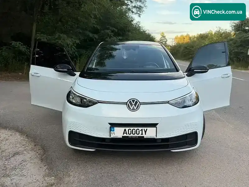 Volkswagen ID.3 2022, фото з оголошення 2 з 10, VIN LSVFA6E9XN2025210