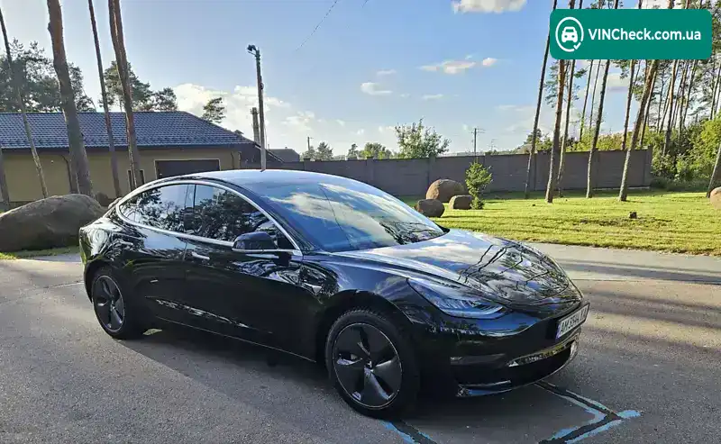Tesla Model 3 2019, фото з оголошення 1 з 21, VIN 5YJ3E1EAXKF306794