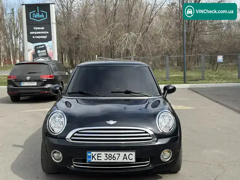 MINI Hatch 2007, фото з оголошення 2 з 19, VIN WMWMF31050TS62723