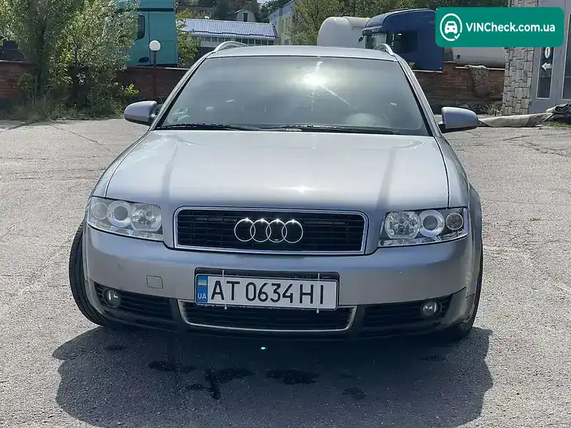 Audi A4 2003, фото з оголошення 2 з 14, VIN WAUZZZ8E83A361151