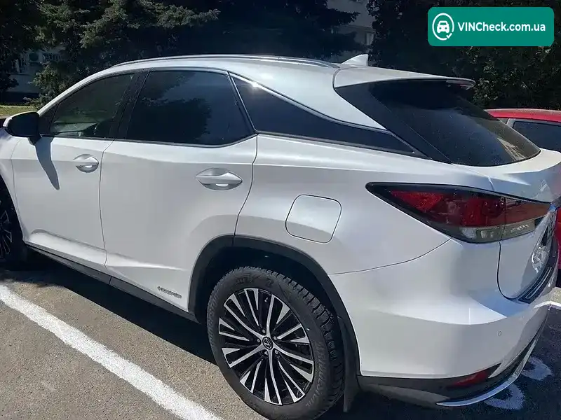 Lexus RX 2022, фото з оголошення 1 з 18, VIN 2T2JGMDA1NC080315