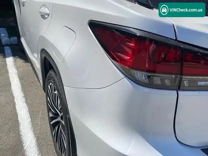 Lexus RX 2022, фото з оголошення 2 з 18, VIN 2T2JGMDA1NC080315