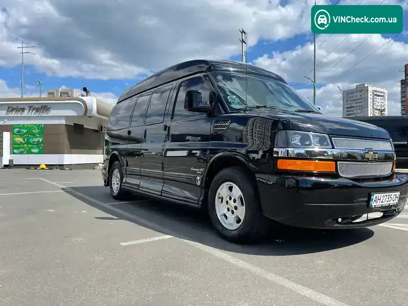 Chevrolet Express 2011, фото з оголошення 1 з 7, VIN 1GBSHDC49B1124339