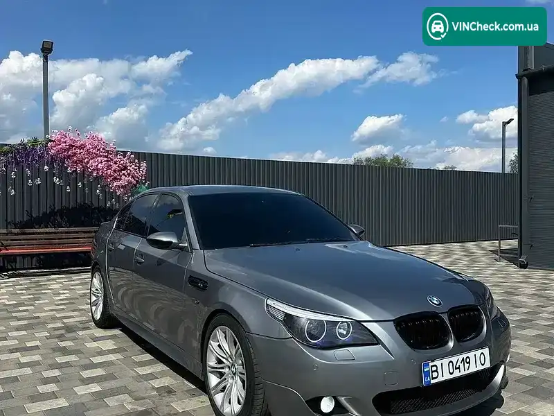 BMW 5 Series 2005, фото з оголошення 1 з 9, VIN WBANE710X0CM01632