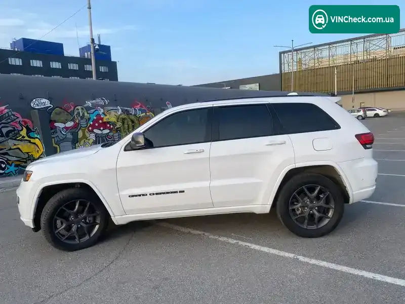 Jeep Grand Cherokee 2021, фото з оголошення 2 з 21, VIN 1C4RJEBG6MC656932